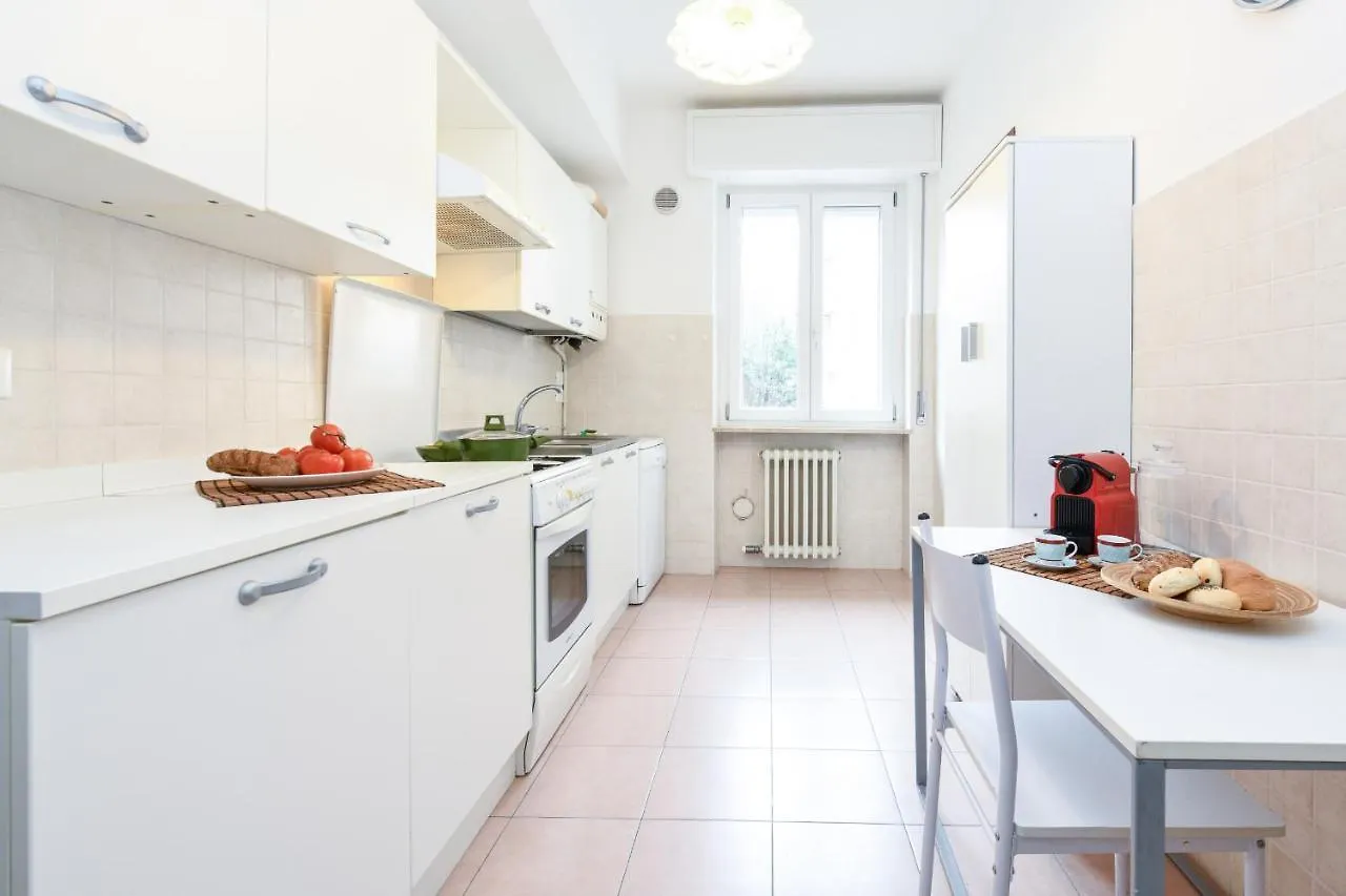 Casa Rosa Bardolino Apartment 0*,  Italy