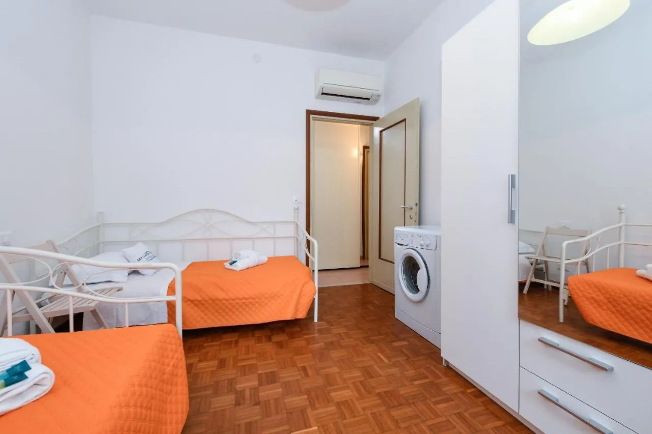Casa Rosa Bardolino Apartment